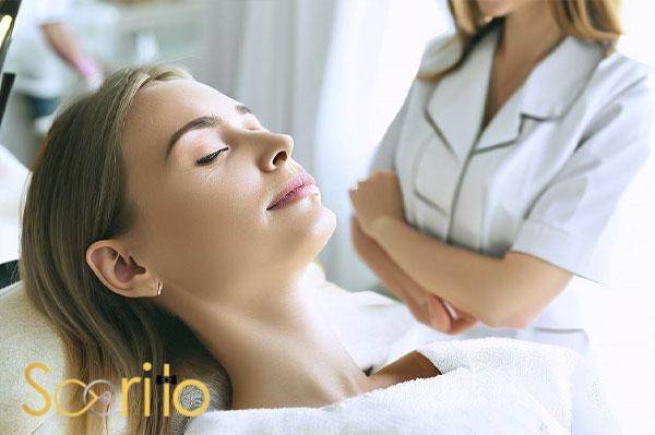 بهترین کلینیک درمان چروک و افتادگی پوست در شمال تهران